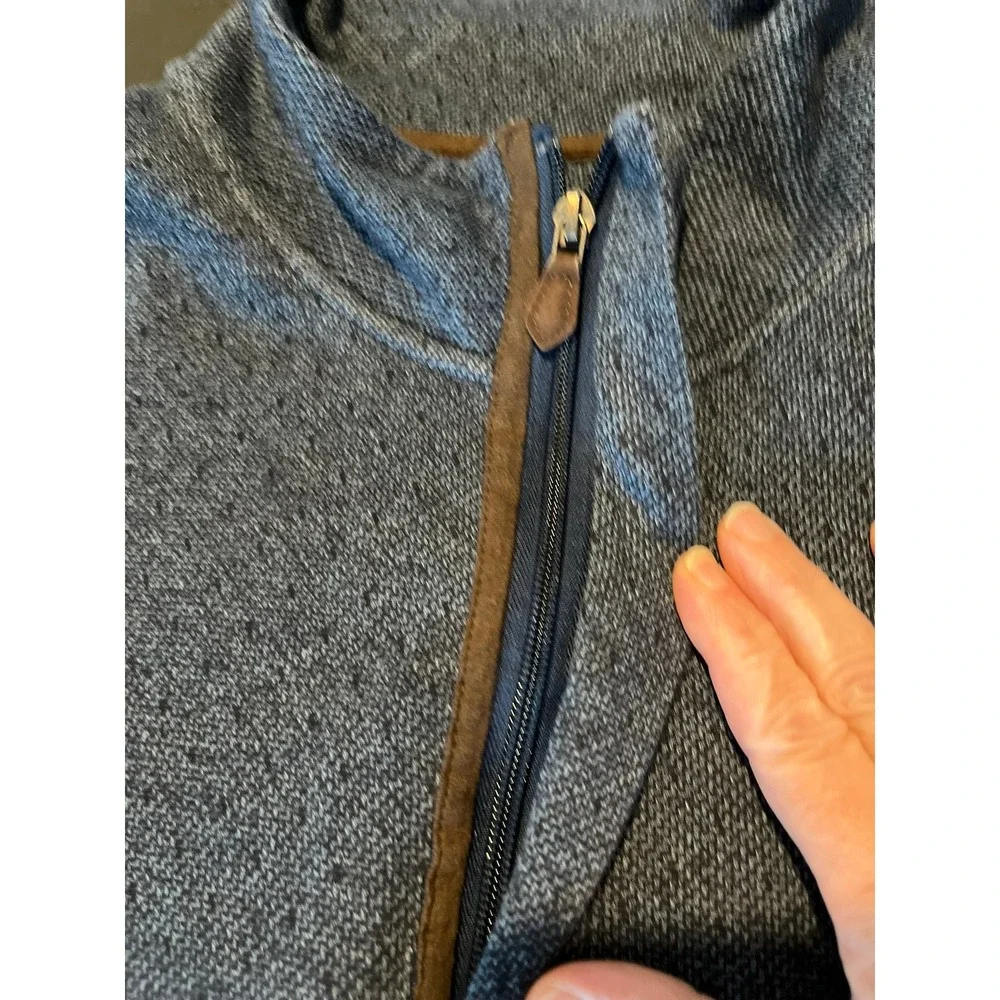 Mens Gray Quarter Zip‎ Pullover Sweater with Elbow Patches
